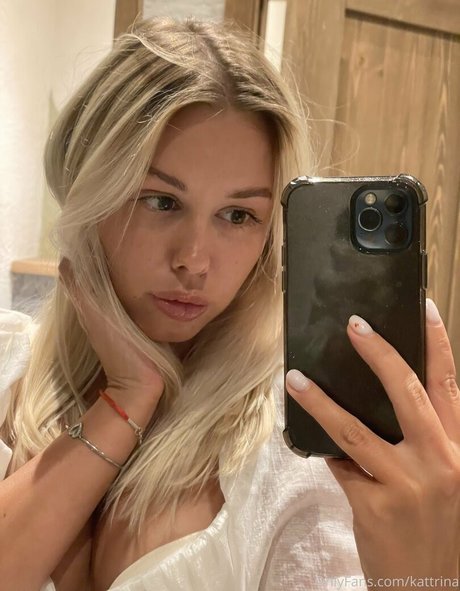 curvy nude onlyfans free xxx photo