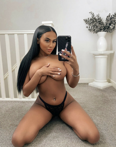 Jodie Charles art model images