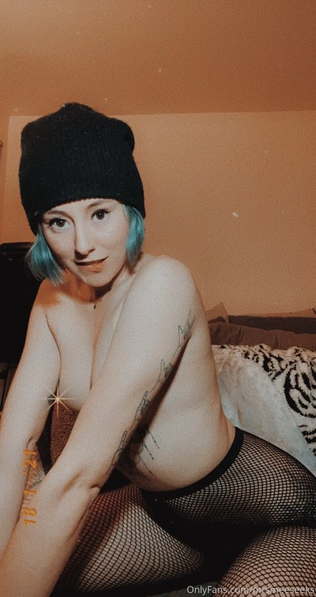 Mrs Meeseeks perfect star photo