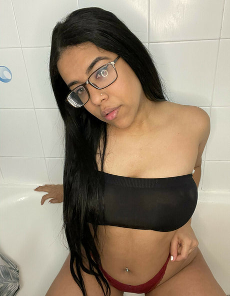 keekkiki erotic star galleries