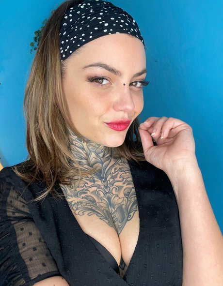 perfect feet onlyfans hot naked pictures