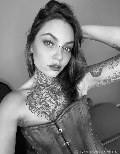 Nikky French sexy pornstar pics