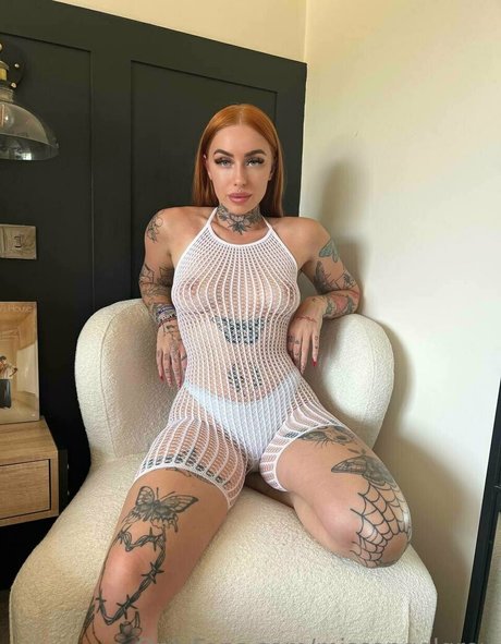 petite slut onlyfans nudes archive