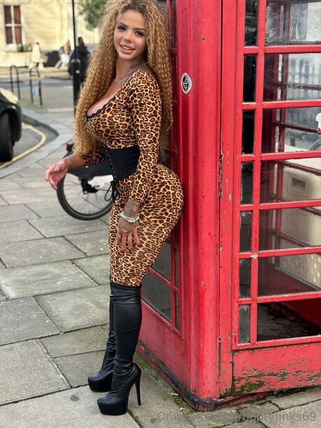 fight onlyfans beautiful naked galleries