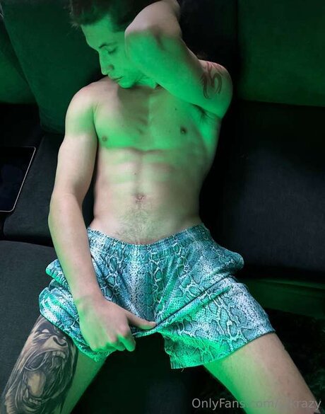 J2krazy pornographic actress pics