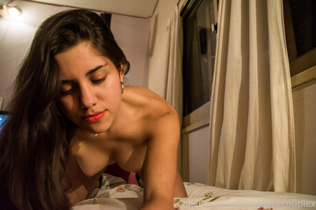 Saralatinafree porn star img