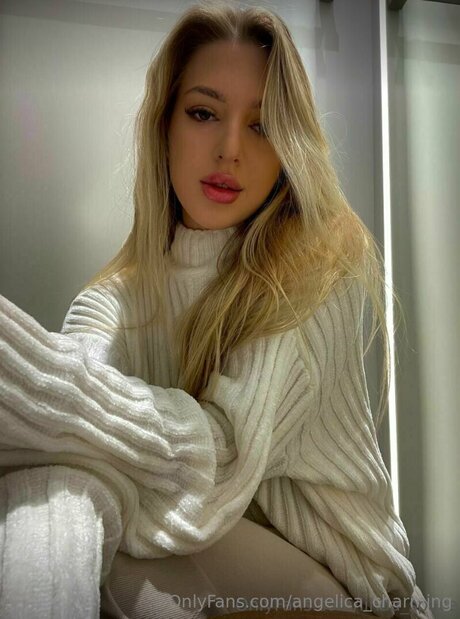 Angelica Charming nude star picture