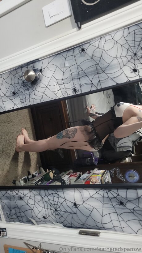 Featheredsparrow porn star pictures