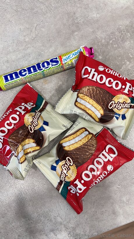 Cutie Cabani high quality actress gallery