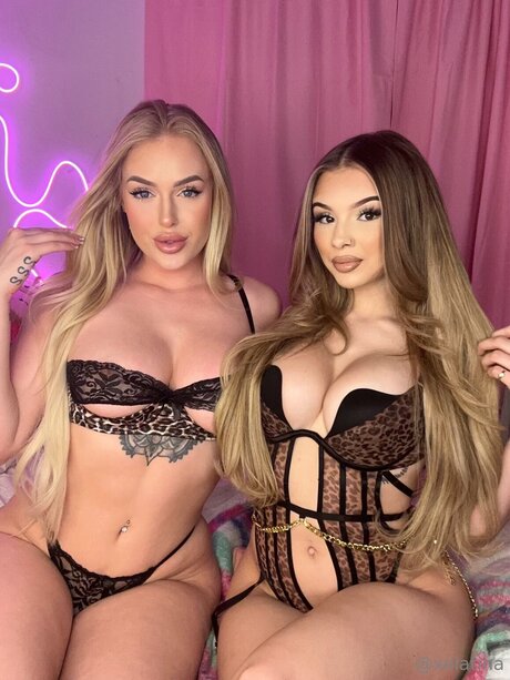 hair onlyfans erotic img