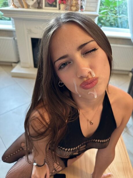 Angel Cate art model pic