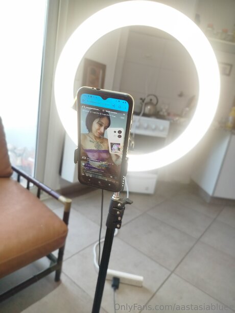 Aastasiabluee actress image