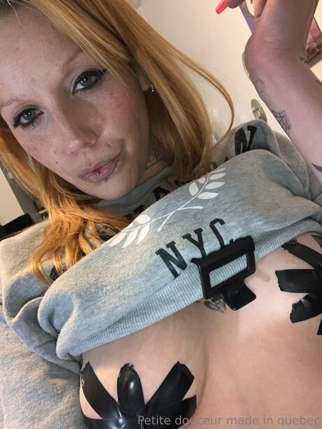 U22761022 nude model image