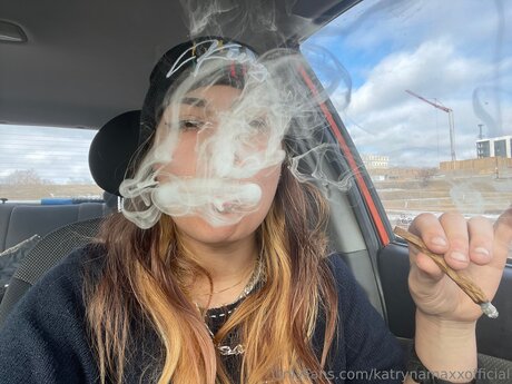 Katrynamaxxofficial model pretty images