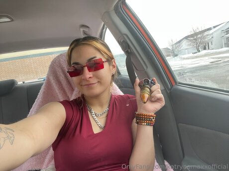 Katrynamaxxofficial beautiful pornstar image