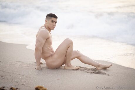 beautiful babe onlyfans sexy naked pictures