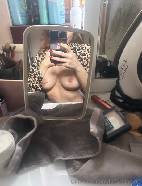 Lucyrainevip pornstar high quality images