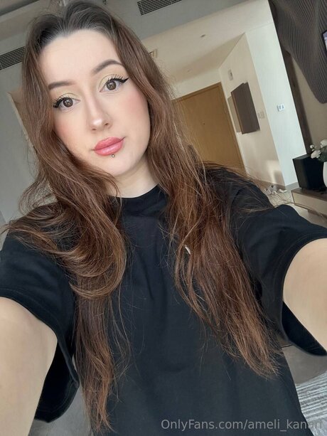 Ameli Kanari high quality actress img