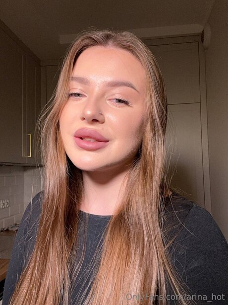 Arina Hot star hd gallery