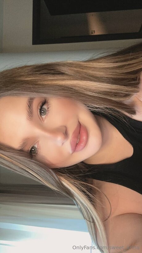 Arina Hot star hot picture