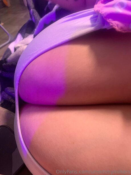 Umommymilkers free actress pics