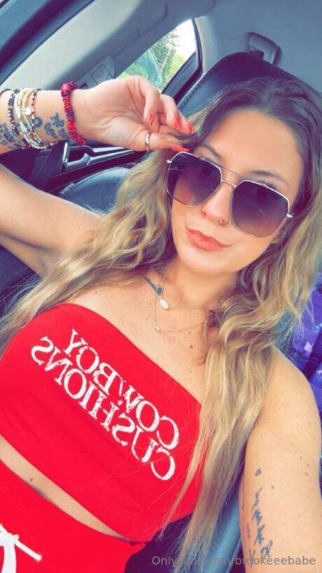 Brookeeebabe high quality pornstar pic