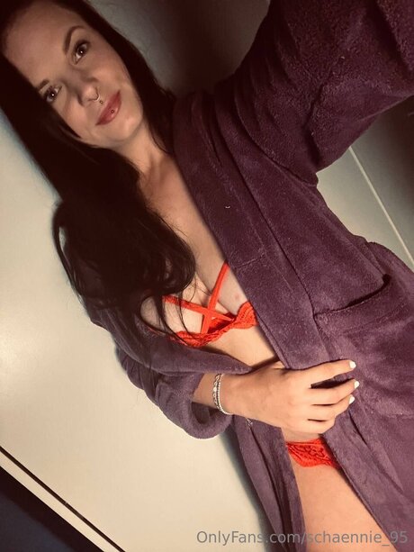 Schaennie 95 model free photos