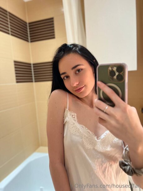 Houseoffan porn star images