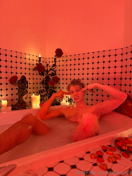 Leolouis0 pornstar erotic photo