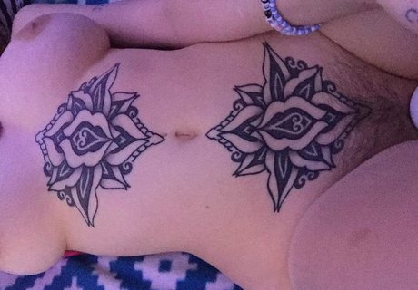 Lil Bo weep art star gallery