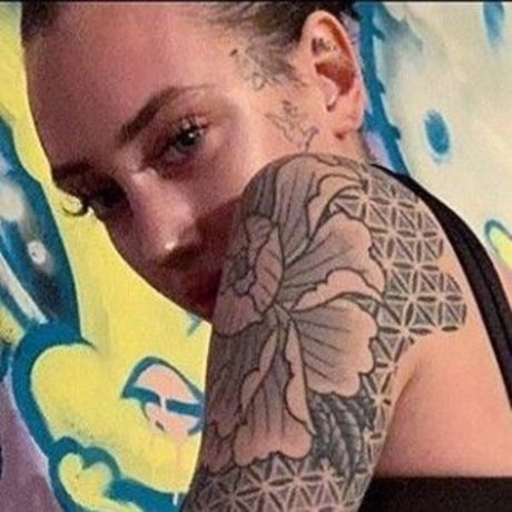 Lil Bo weep perfect star pic