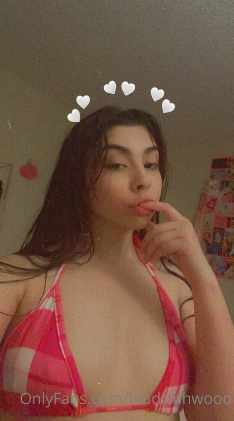 Blue Dream Hollywood model nice pic