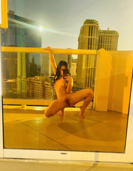 Mollyxmayhem free actress pics