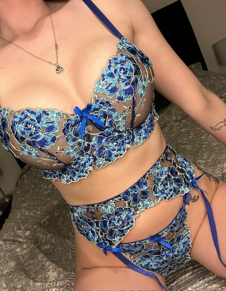 kyliereed adult model gallery