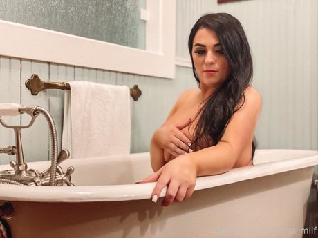 Miss milf pornstar high quality photo