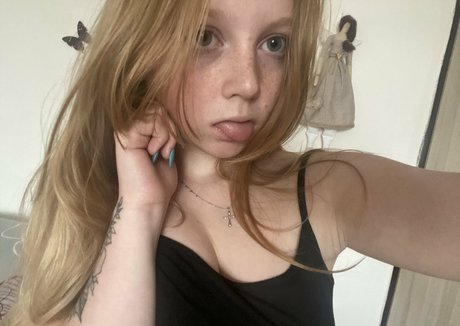 smile onlyfans hot pics