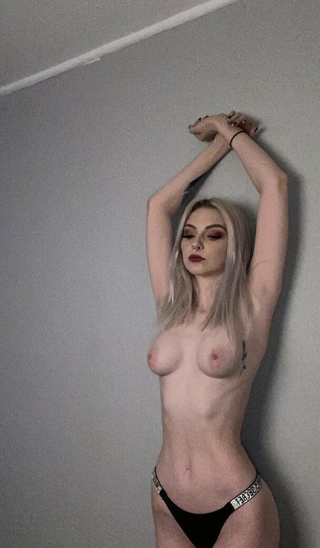 Abi Tumber art pornstar pics