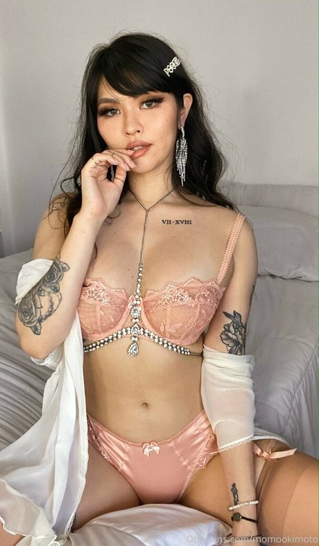 Momo Okimoto star top images