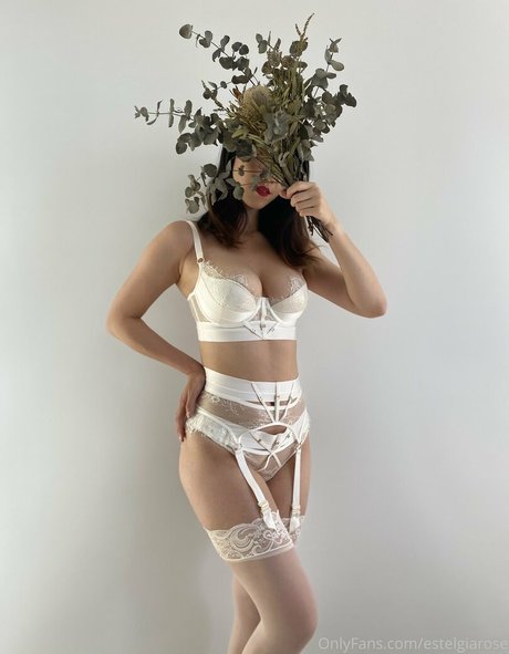 unexpected onlyfans pornographic pictures