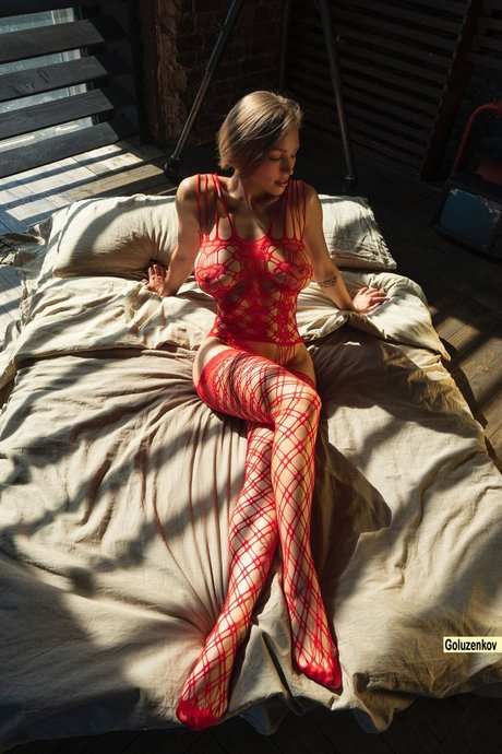 Anna Nuit_ star pretty img