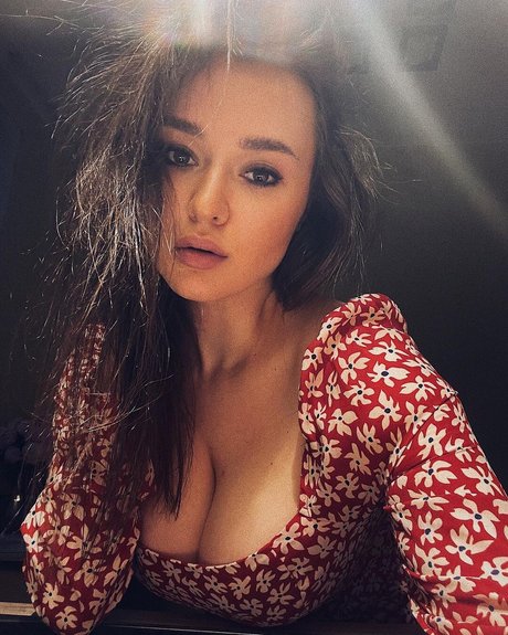 Olga Boiko_ pornstar art image