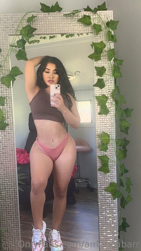 Americabarr xxx model picture