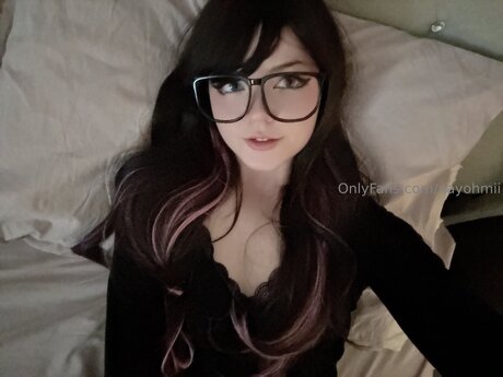 Nayohmii pornstar nude pics