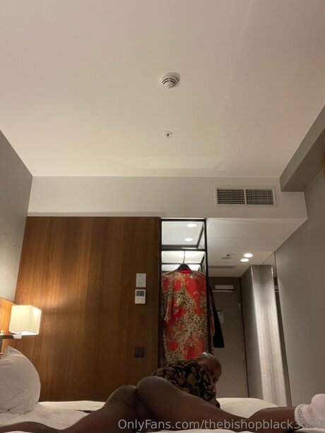 Thebishopblack3000 star sex pics