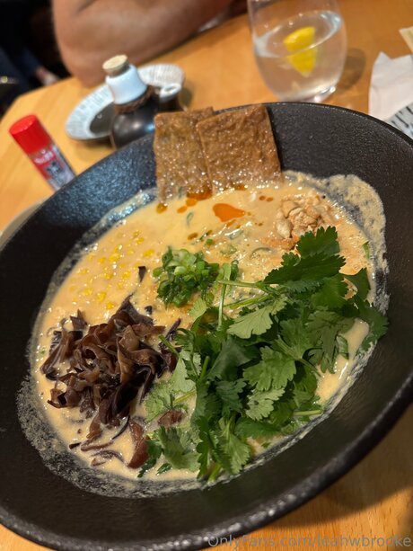 Leahwbrooke model erotic archive