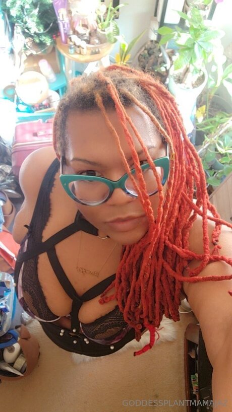 Plantmamajaz sexy actress images