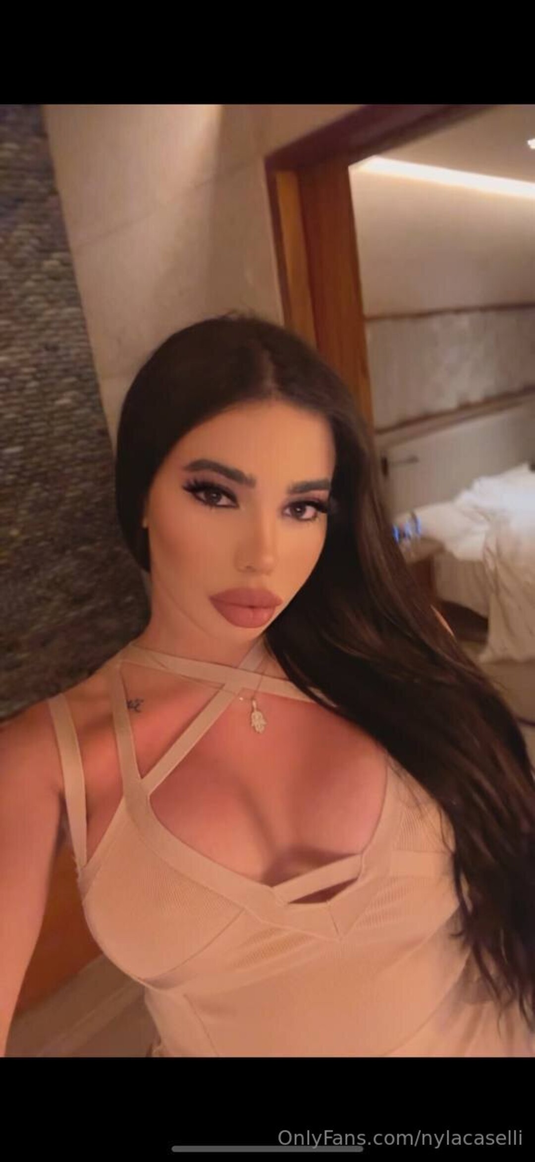 Nylajade star high quality image