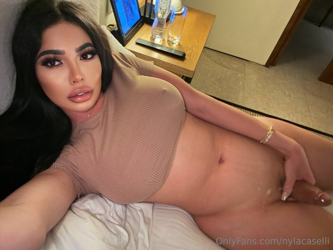 sucking tits onlyfans top image