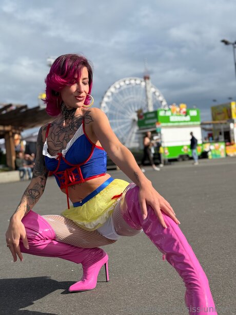 Sissiunicorn pornstar hot photo