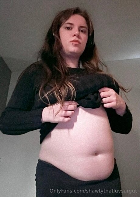 Shawtythatluvsurgut star sexy pic